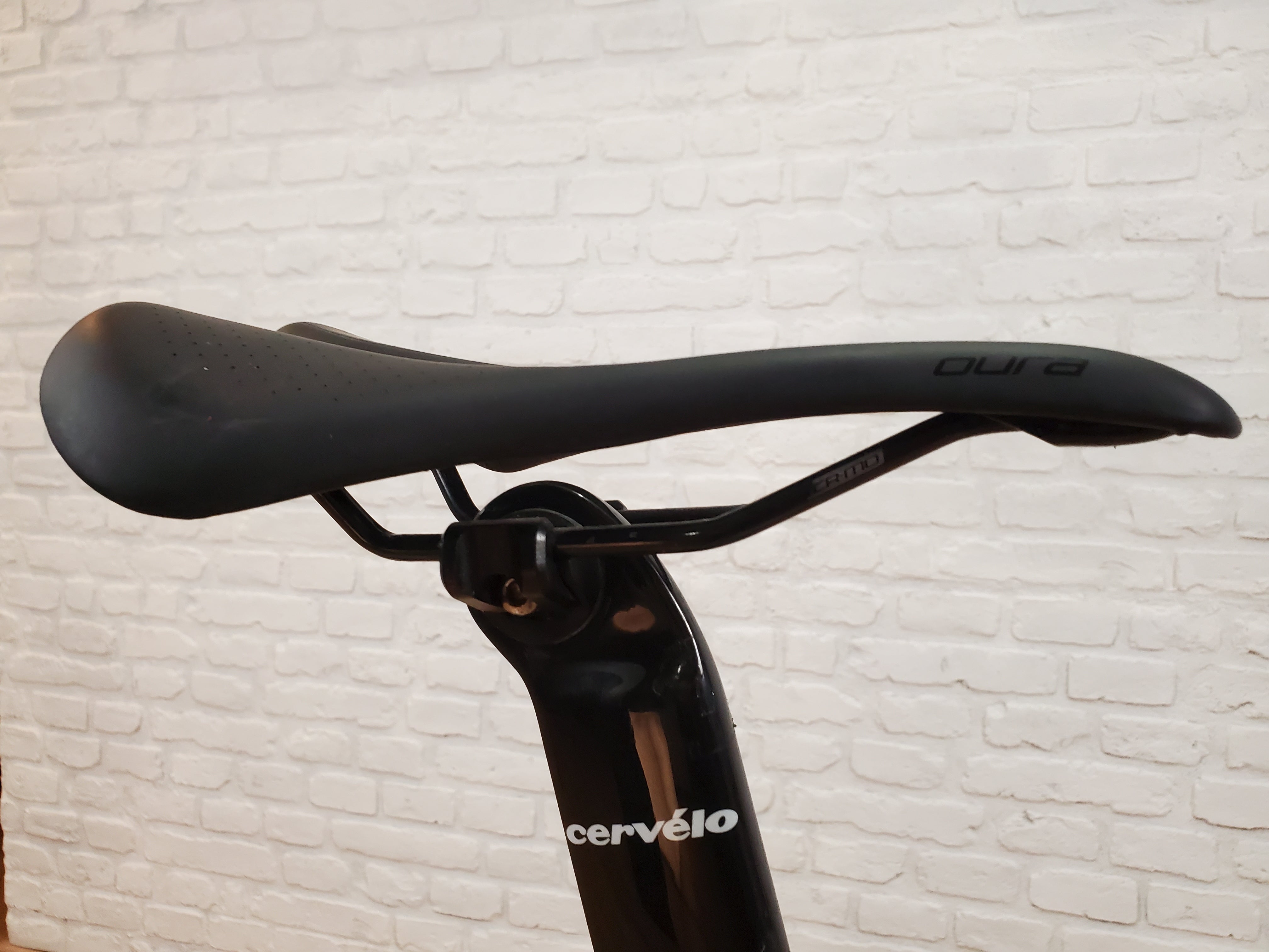 Used Road Bikes for Sale: Cervelo S3 Dura Ace