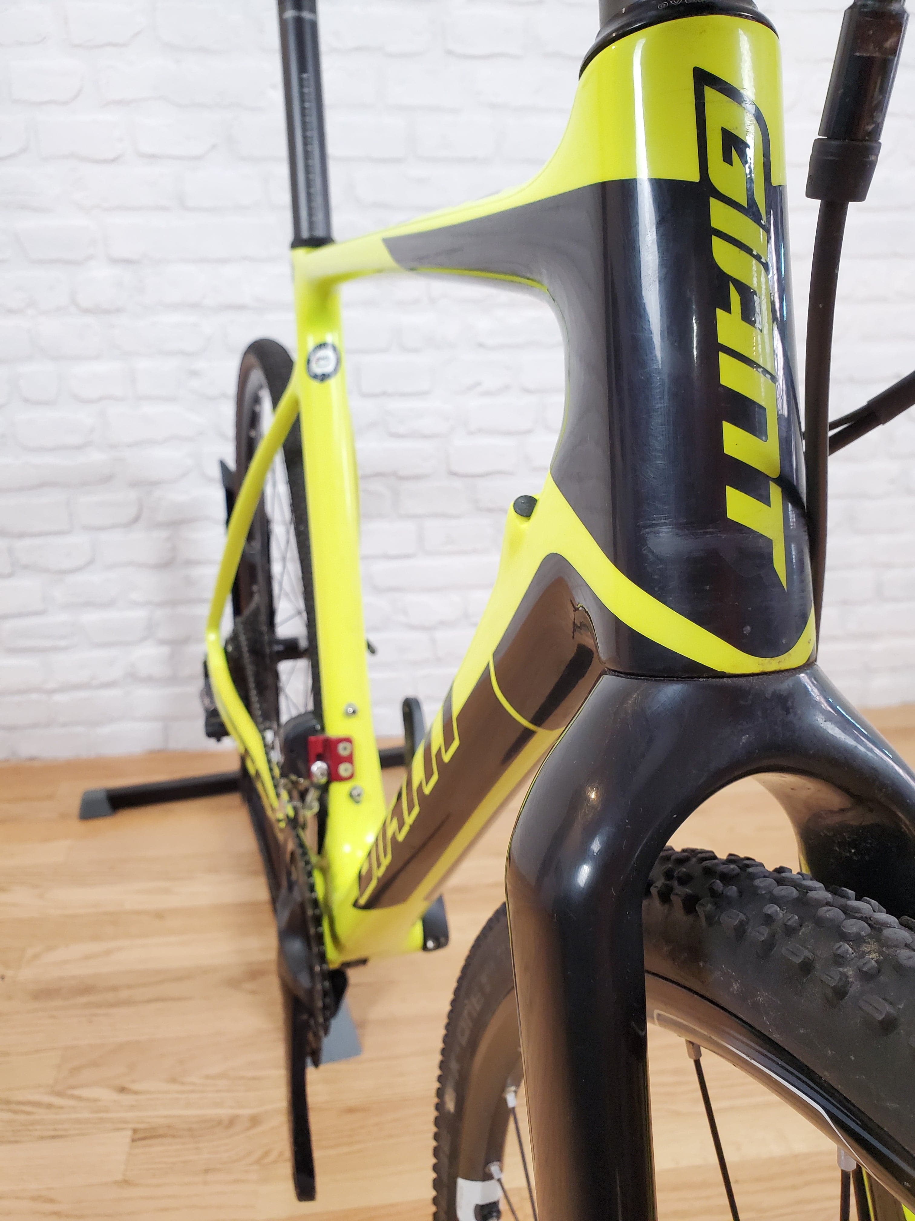 Used Road Bikes for Sale: Giant TCX Advanced Pro 1 Ultegra Di2