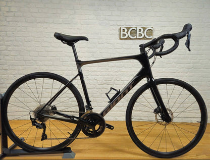 giant defy 2 bicycle Advanced Fuse seatpost and handlebar system also help reduce road vibrations Giant Defy Composite 2 2014
