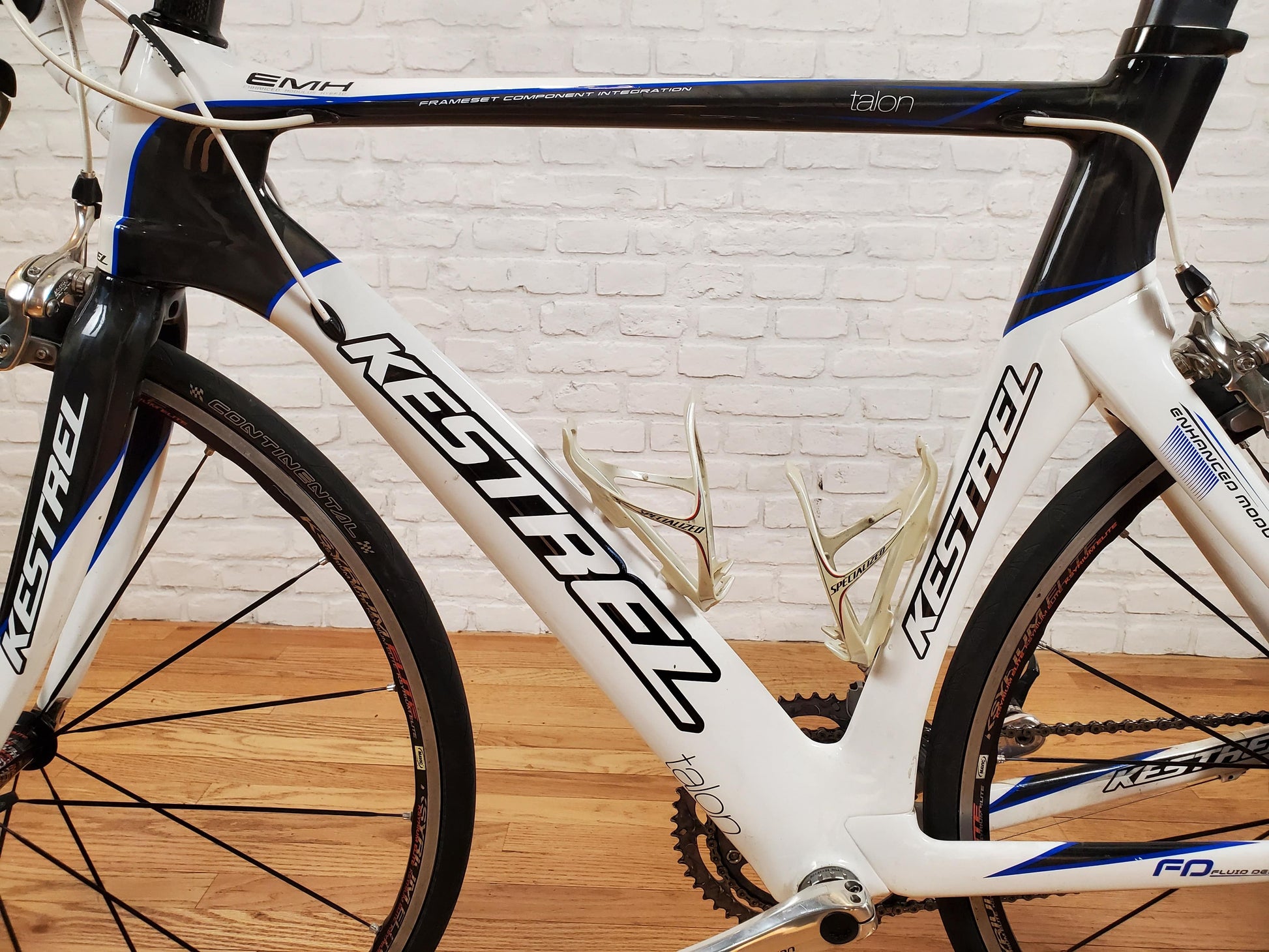 2009 Kestrel Talon Ultegra Brooklyn Carbon Bike - Main Image