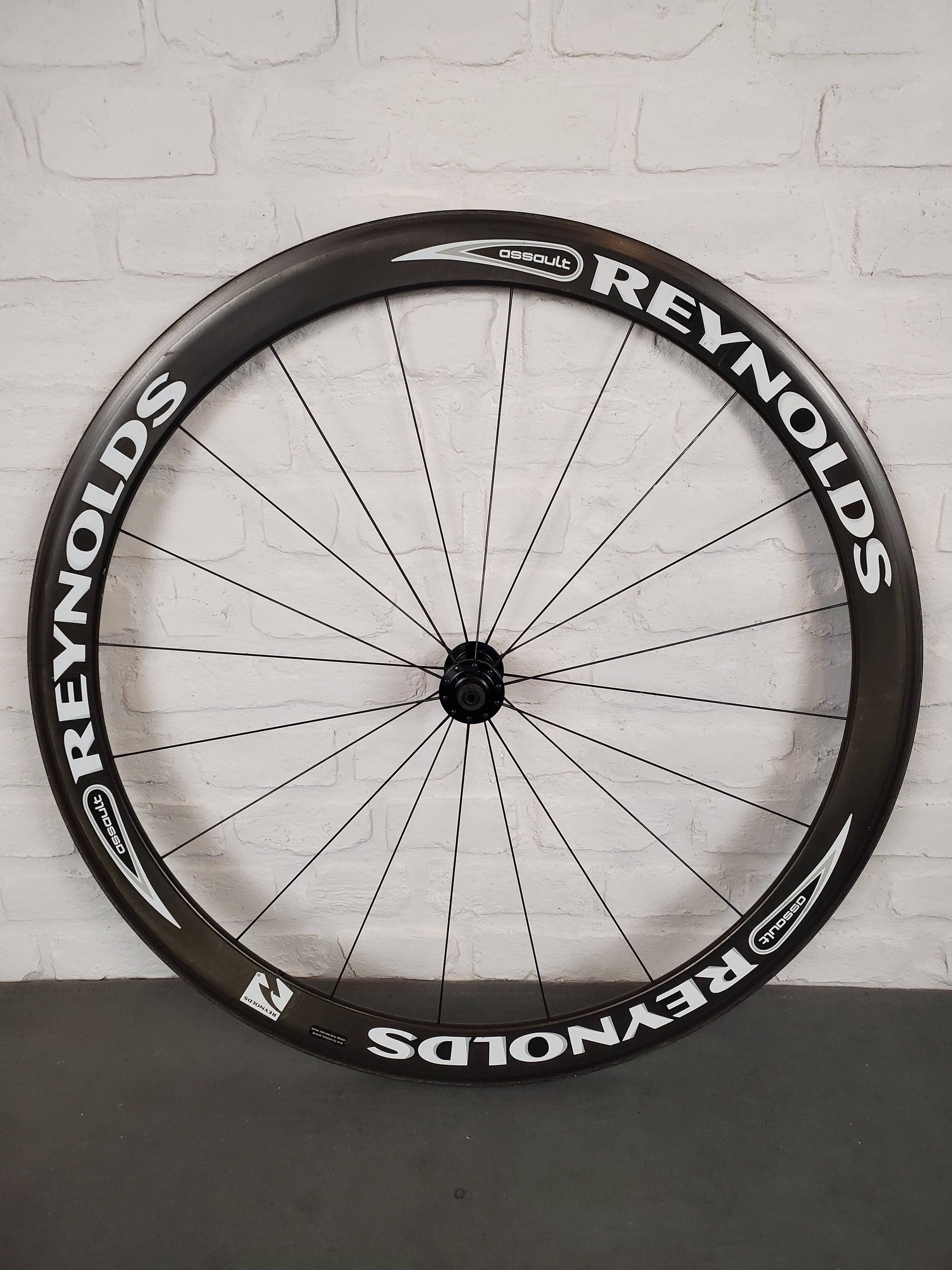 reynolds carbon laufräder rennrad Reynolds Assault Carbon Fiber Clinchers 10 Speed Shimano 700c