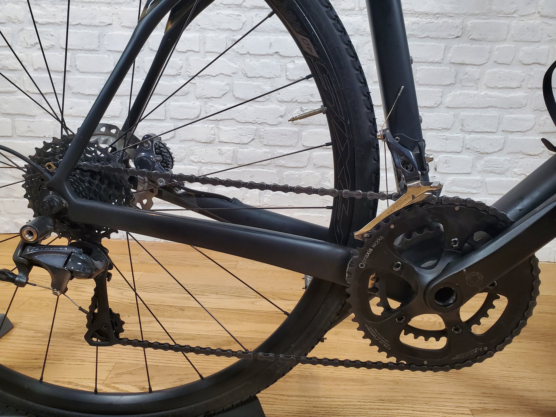 Spécialized Roubaix comp shimano ultegra di2 - SPECIALIZED - 76690 Spécialized Roubaix comp shimano ultegra di2 - SPECIALIZED - 76690