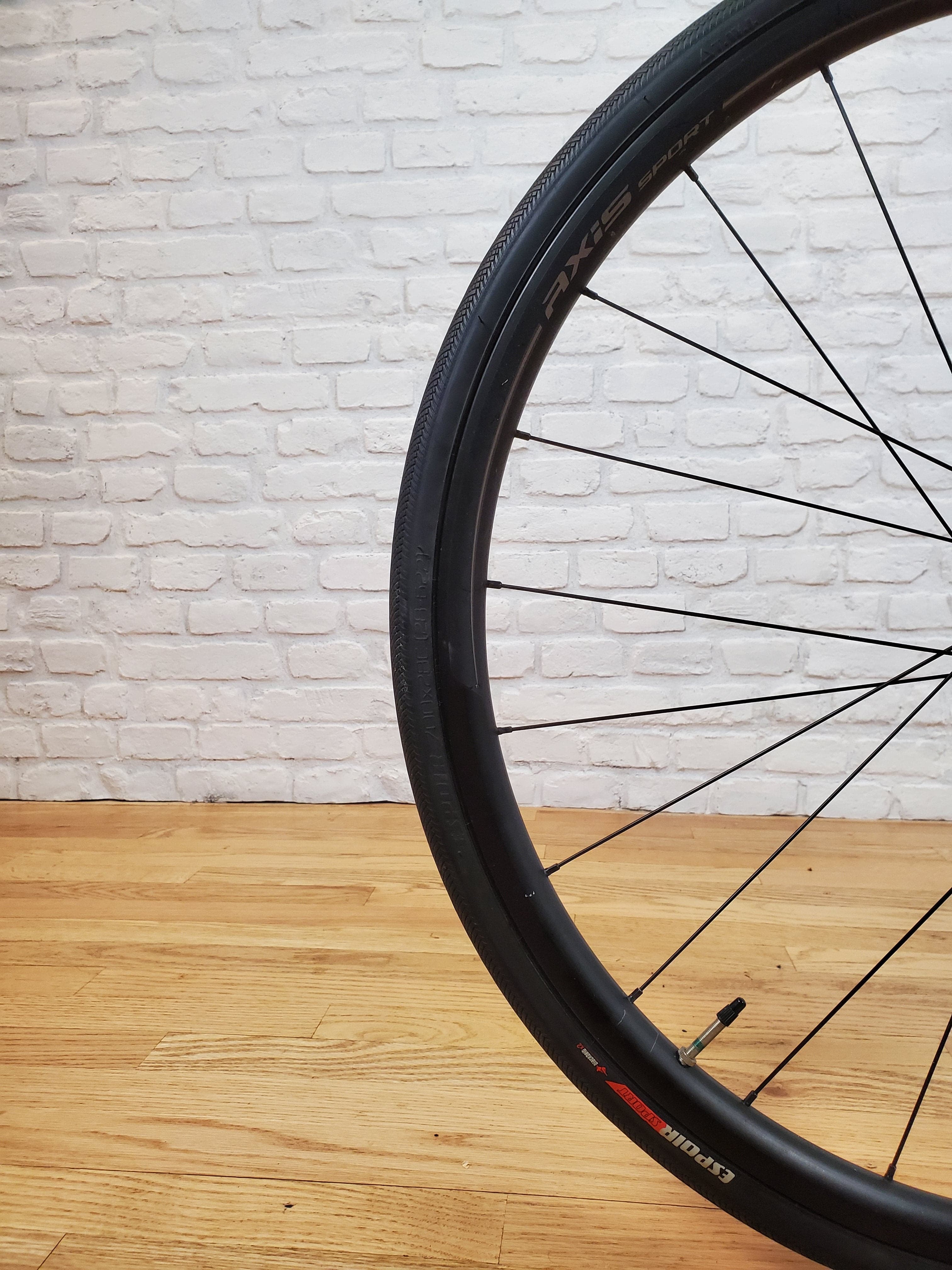 Used 2021 Specialized Roubaix Disc Futureshock Tiagra – Size 56cm