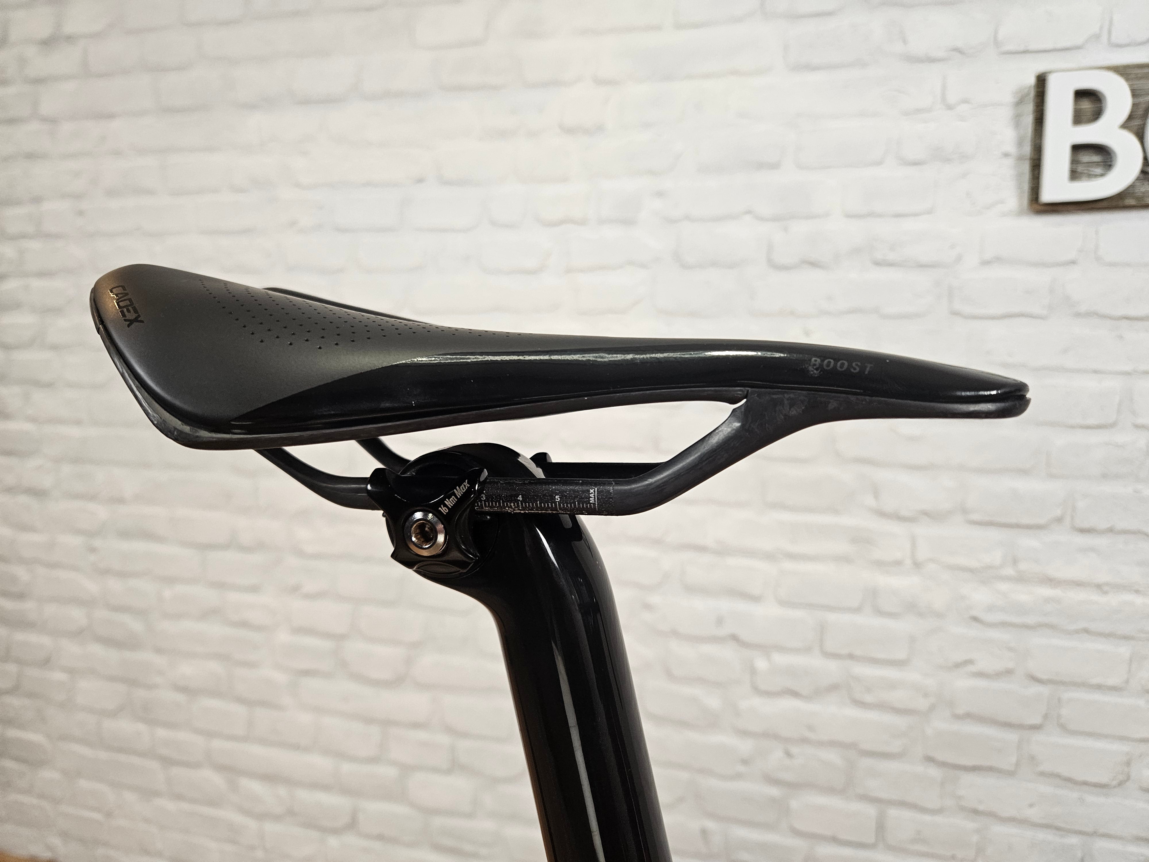 【バウガジェット】TREK DOMANE SL6 52サイズ　2018 2018 Trek Domane SL6 Ultegra | Brooklyn Carbon Bike Co.