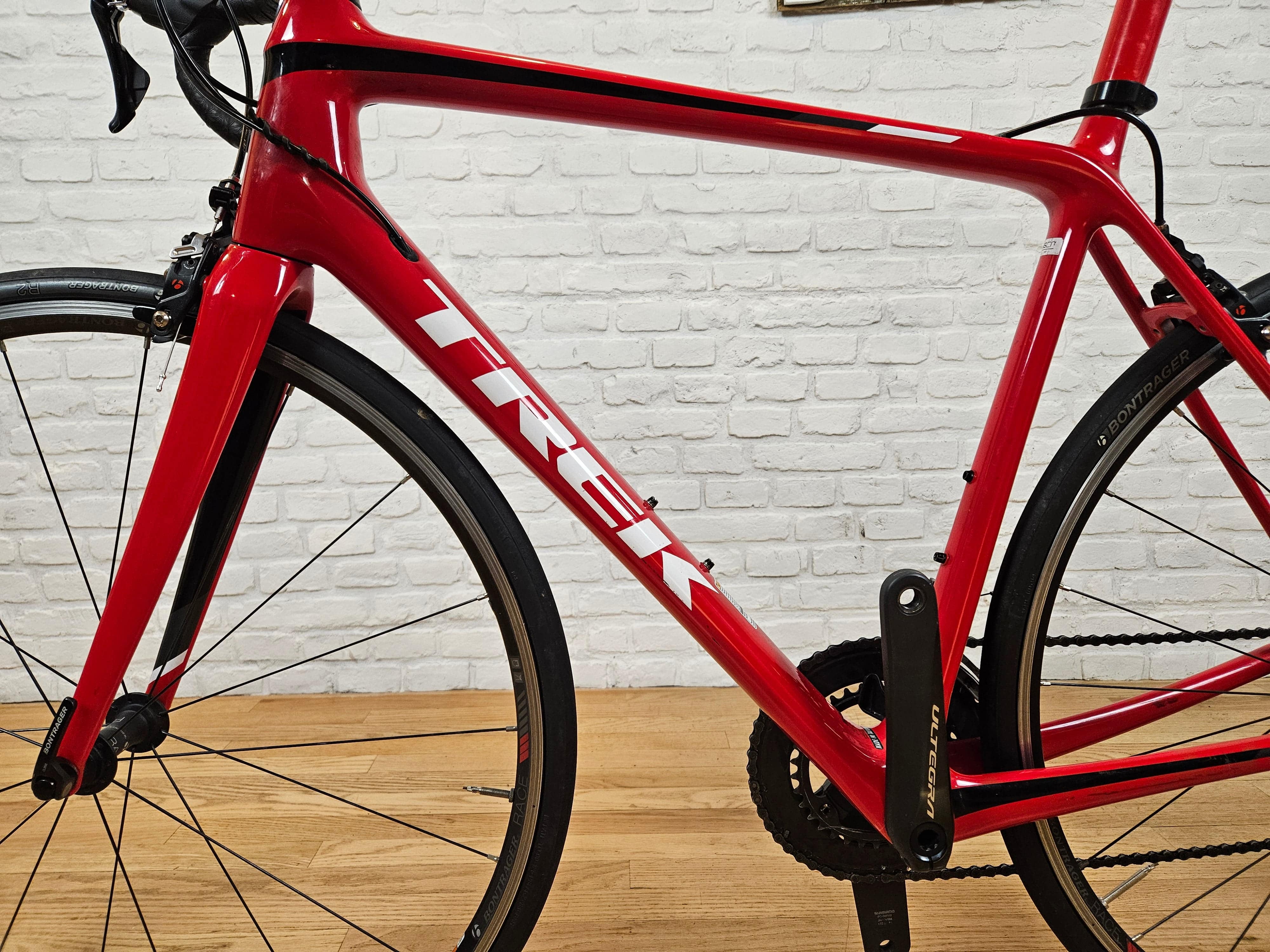 2018 TREK emonda sl6 マビック　キシリウム付き 2018 Trek Emonda SL 6 Pro Road Bike - 54cm – Cycle Limited