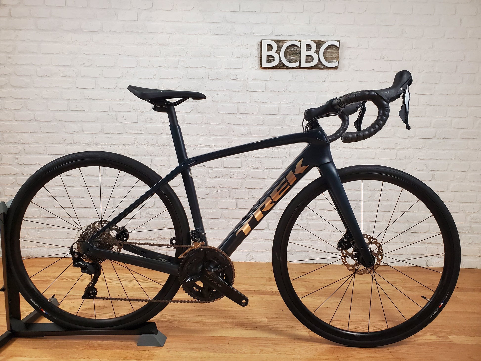 Used 2019 Trek Domane SL5 105 โ Size 54cm Brooklyn Carbon Bike